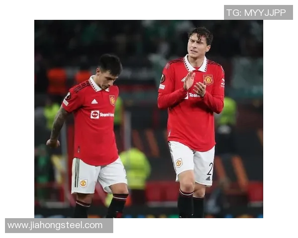 某足球球星因言辞激烈爆粗口 引发舆论热议 争议不断 某足球球星因言辞激烈爆粗口 引发舆论热议 争议不断