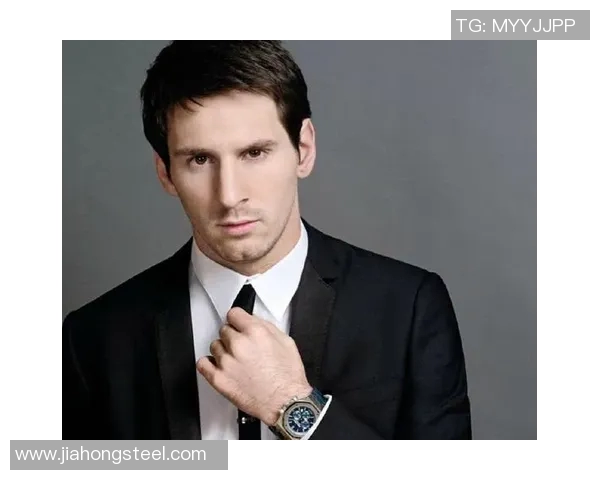 足球星球人物精彩汇总图集展现全球球星风采与荣耀时刻